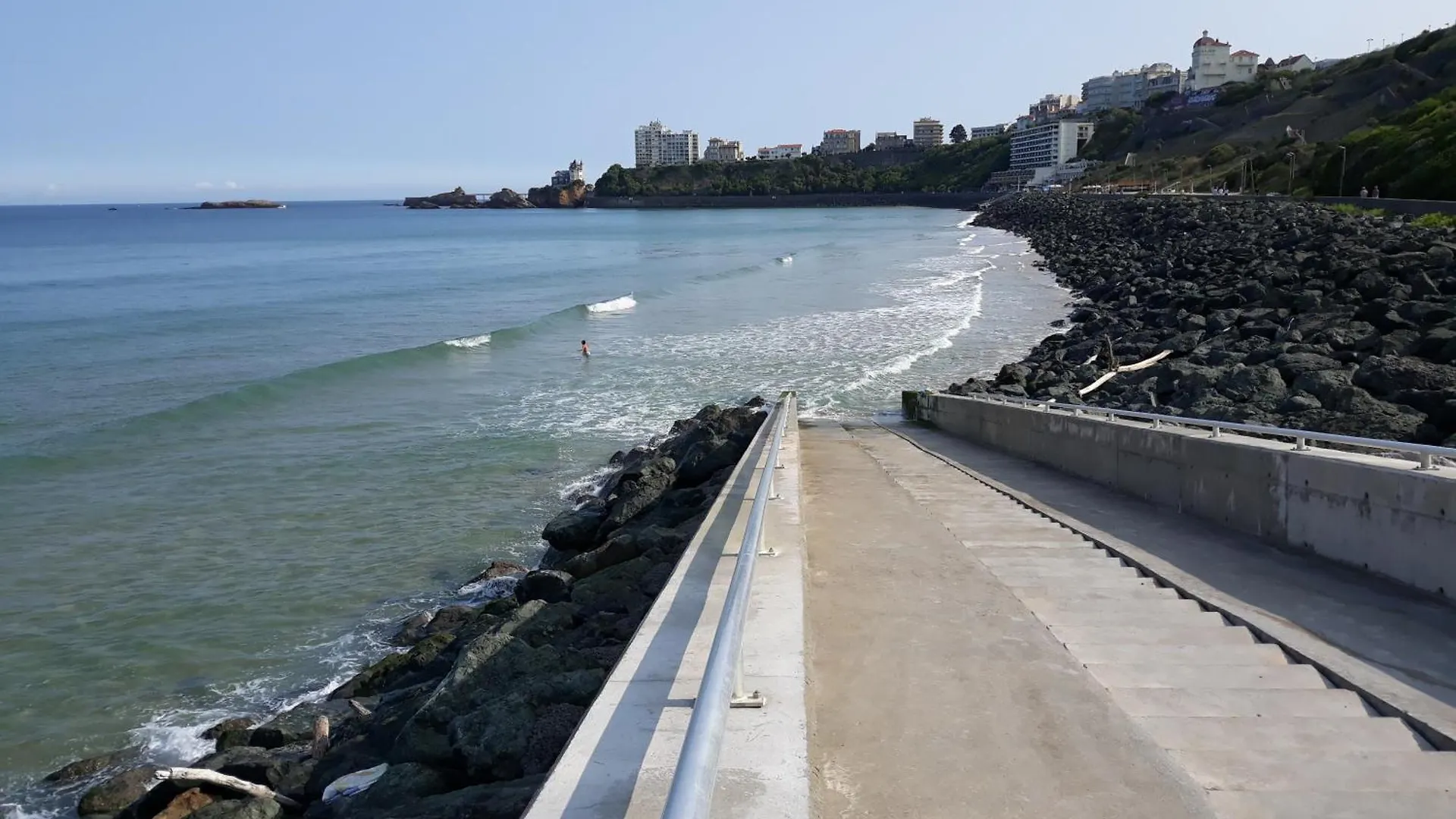 Appartement Avec Terrasse A Beaurivage Biarritz Apartment